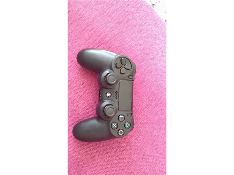 PS 4 Controller Takas